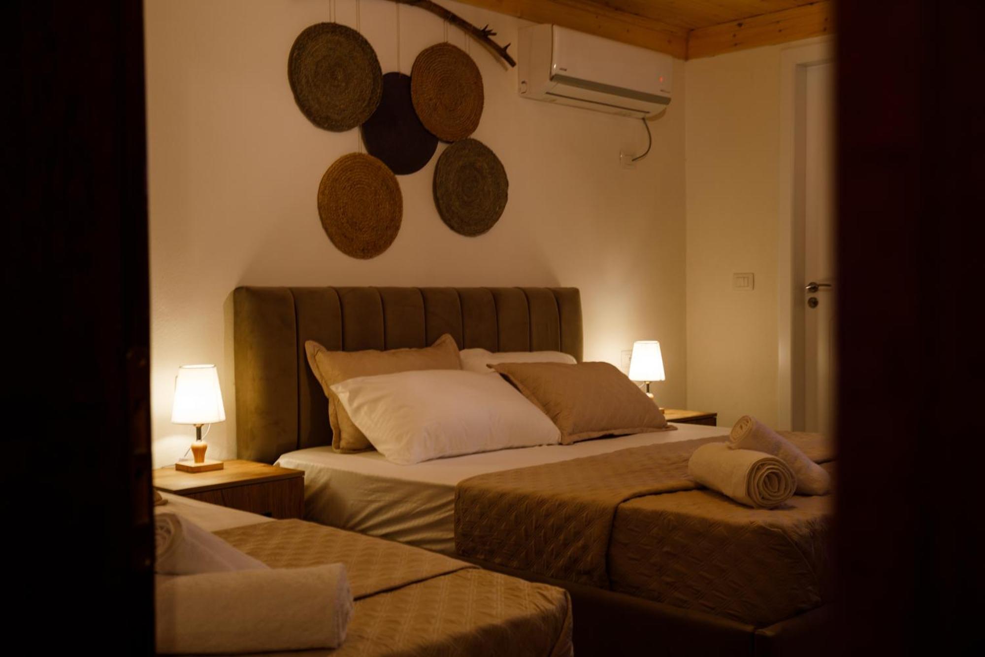 Guva Guest House Gjirokastër Extérieur photo