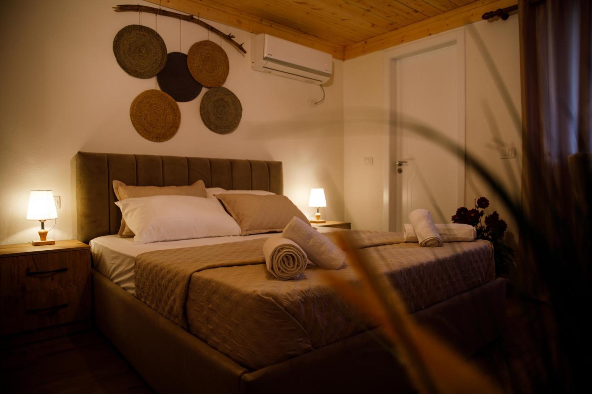 Guva Guest House Gjirokastër Extérieur photo